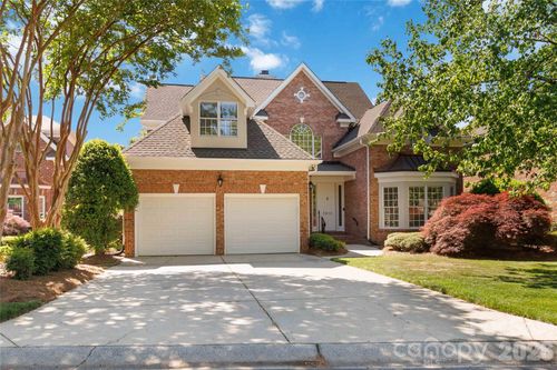 5613 Fairway View Dr, Charlotte, NC, 28277-2571 | Card Image