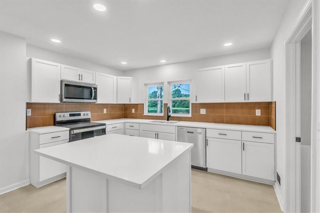 Virginia Ave, Kansas City, MO 64146