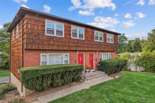 56-54 S Grant Ave, Congers, NY, 10920-2230 | Card Image