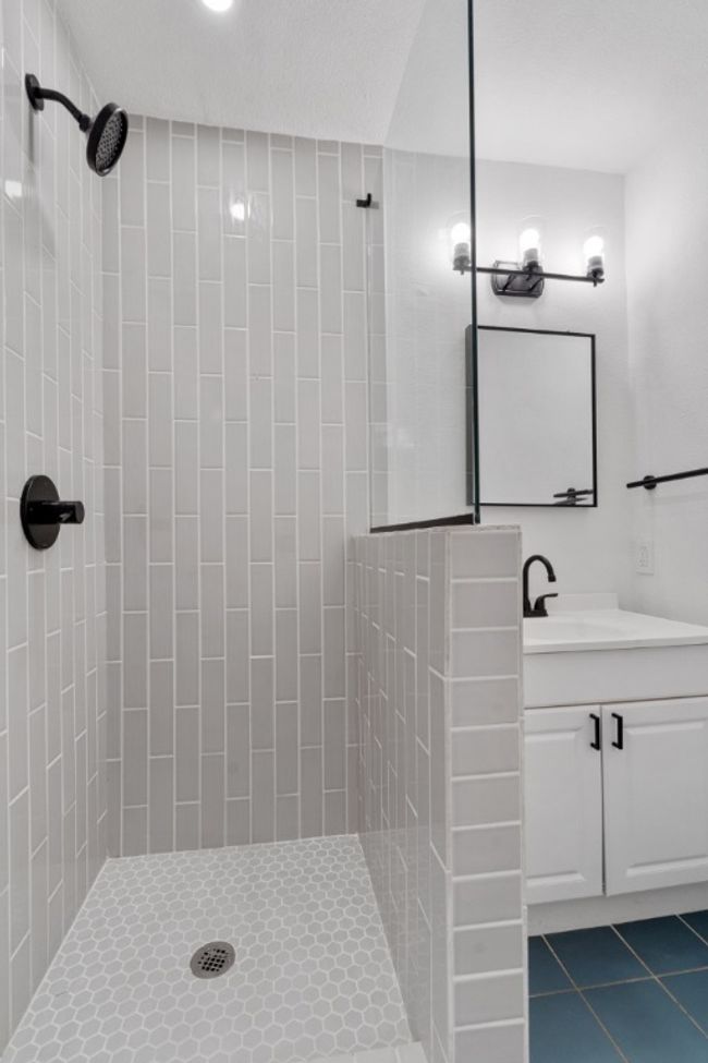 APT-205 - 4103 Speedway, Condo with 0 bedrooms, 1 bathrooms and 1 parking in Austin TX | Image 7