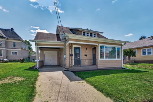 110 W 3rd St, Belvidere, IL, 61008-4419 | Card Image