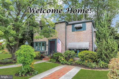 221 Bailey St, NEW CUMBERLAND, PA, 17070-1114 | Card Image