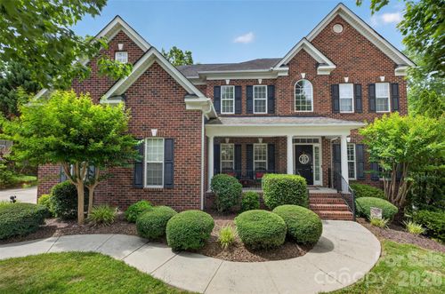 9220 Kensington Forest Dr, Harrisburg, NC, 28075-5611 | Card Image