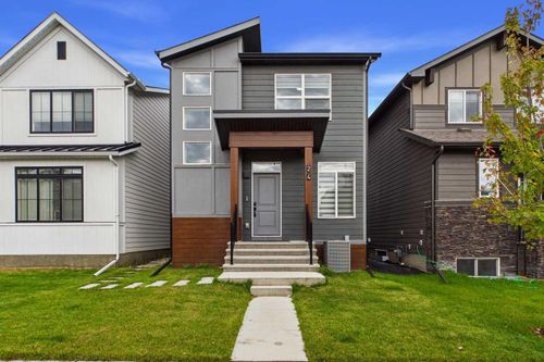 24 Rowmont Common Nw, Calgary, AB, T3L0L3 | Card Image