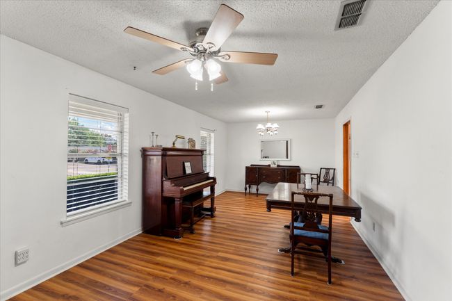 314 Cedar St, House other with 3 bedrooms, 2 bathrooms and null parking in Mt Pleasant TX | Image 14