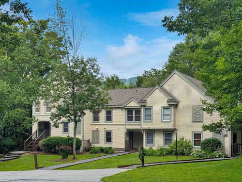 b-4B Newfane Cir, West Dover, VT, 05356 | Card Image