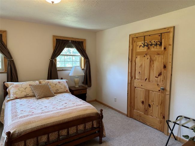 Upper Bedroom 1 Nautural light & Dormer window.. | Image 39