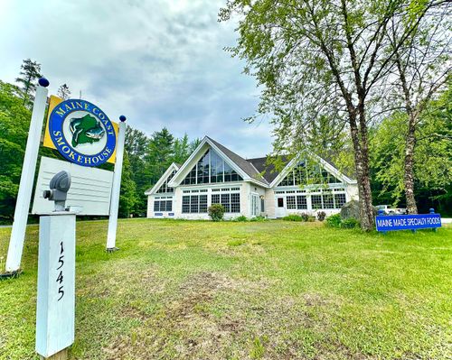 1545 Us-1, Hancock, ME, 04640 | Card Image