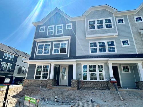 2401 Adrift Rd, Fuquay Varina, NC, 27526 | Card Image