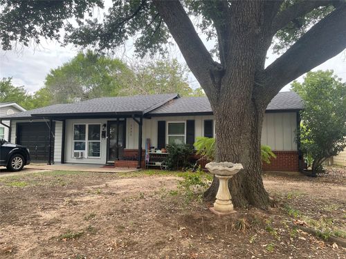 1931 Dennis St, Irving, TX, 75062-4362 | Card Image