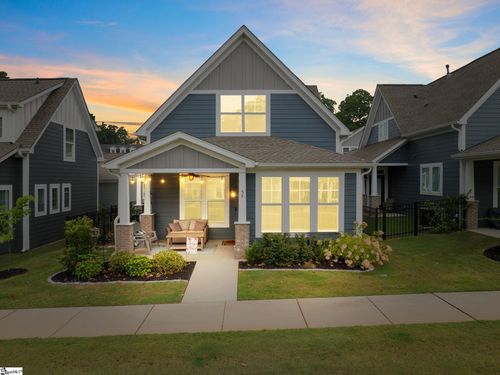 54 Cottage Knoll Cir, Greenville, SC, 29609-3950 | Card Image