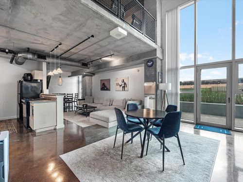 apt-5423-2000 Bagby St, Houston, TX, 77002-8590 | Card Image