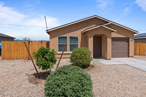 456 Reizen Dr, Morristown, AZ, 85342-9811 | Card Image