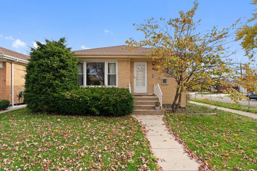 5001 N Neenah Ave, CHICAGO, IL, 60656-3726 | Card Image