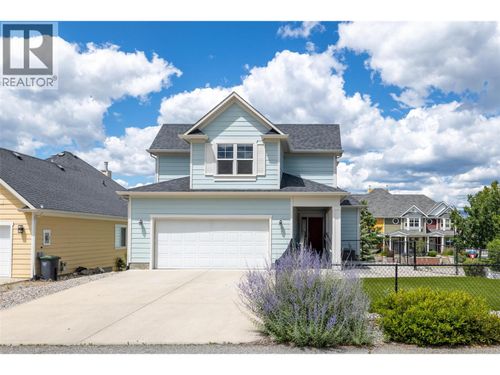 363 Providence Ave, Kelowna, BC, V1W4Y7 | Card Image