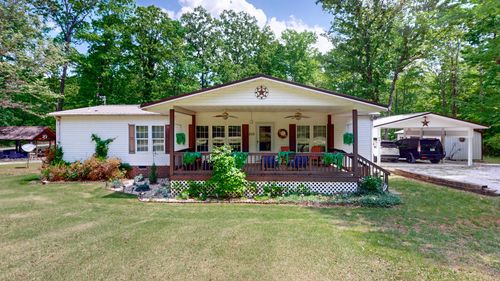 250 Brazzell Rd, Dickson, TN, 37055-4105 | Card Image