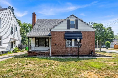 1187 Winston Rd, South Euclid, OH, 44121-2551 | Card Image