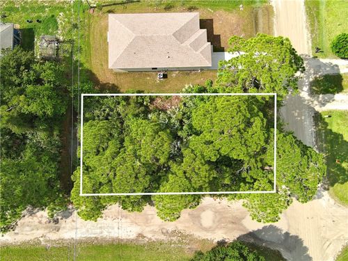 1200 12th Ct Sw, Vero Beach, FL, 32962-5463 | Card Image