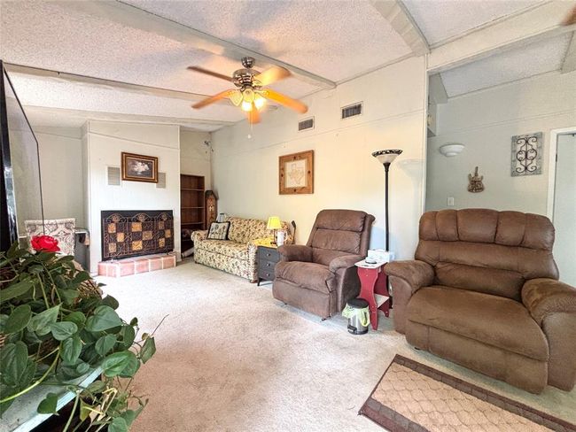 491 Carancahua Blvd, House other with 2 bedrooms, 1 bathrooms and 2 parking in Palacios TX | Image 8