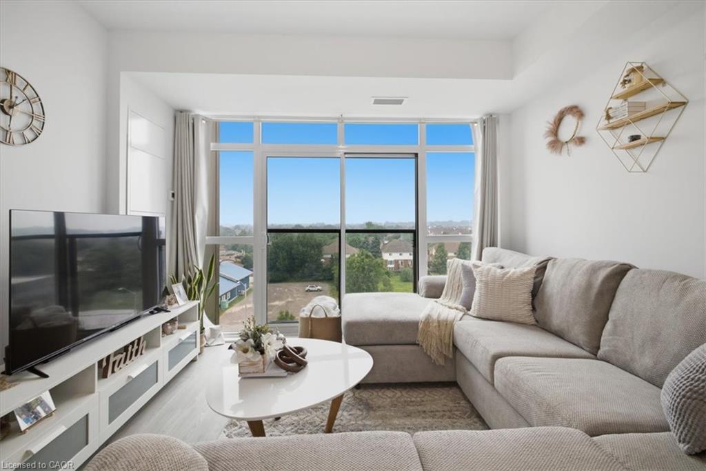 Residential Lease in Waterdown 2