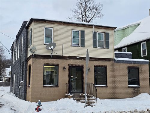 249 Robinson St, Binghamton, NY, 13904-1647 | Card Image