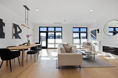 ph1-14 Green St, Brookline, MA, 02446-3384 | Card Image