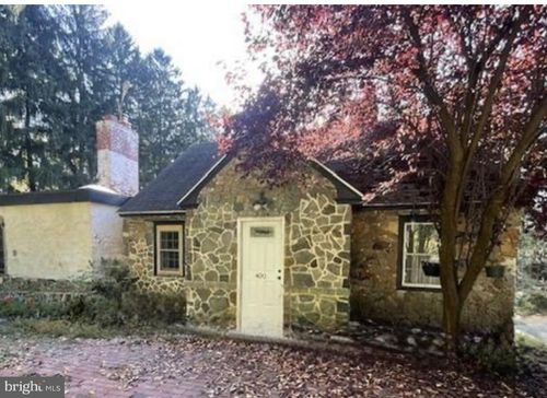 400 W Rockland Rd, Montchanin, DE, 19710-2010 | Card Image