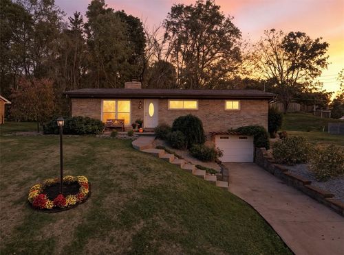 210 Virginia Dr, Beaver, PA, 15009-1229 | Card Image