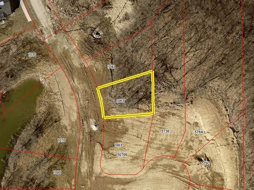 1063 Arbor Woods Dr, Pleasant Hill, IA, 50327-8014 | Card Image