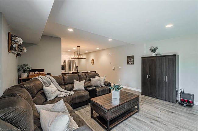 8 - 992 Windham Lane, House attached with 2 bedrooms, 1 bathrooms and 2 parking in Windham Centre ON | Image 12