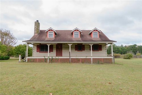 17466 Benns Church Blvd, Smithfield, VA, 23430-6316 | Card Image