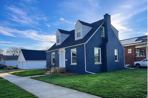 301 Warren St, Calumet City, IL, 60409-4710 | Card Image