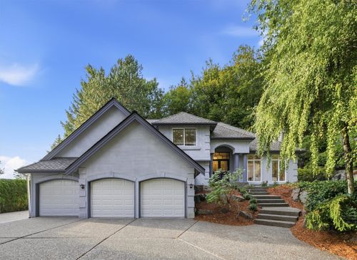 19204 Se 25th St, Sammamish, WA, 98075-7491 | Card Image
