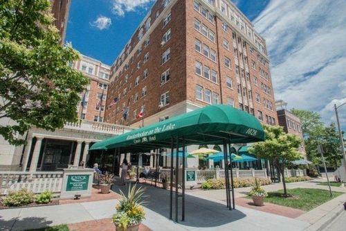 419-1028 E Juneau Avenue, Milwaukee, WI, 53202 | Card Image