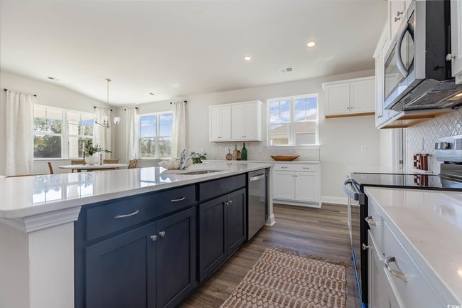 444 Clear Lake Dr, House other with 3 bedrooms, 2 bathrooms and 4 parking in Conway SC | Image 8