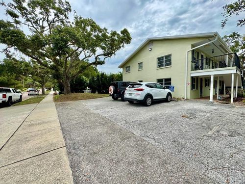 apt-1-727 Milwaukee Ave, DUNEDIN, FL, 34698-7148 | Card Image