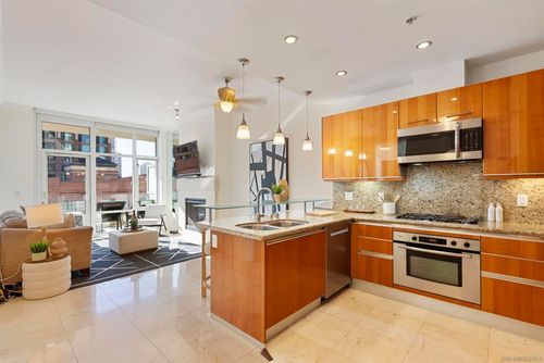 unit-407-550 Front St, San Diego, CA, 92101-7096 | Card Image