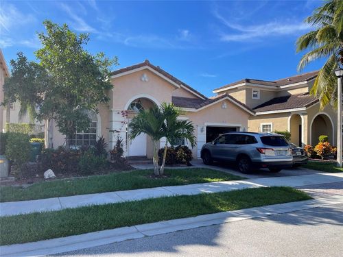 932 Nw 126th Ter, Coral Springs, FL, 33071-4435 | Card Image