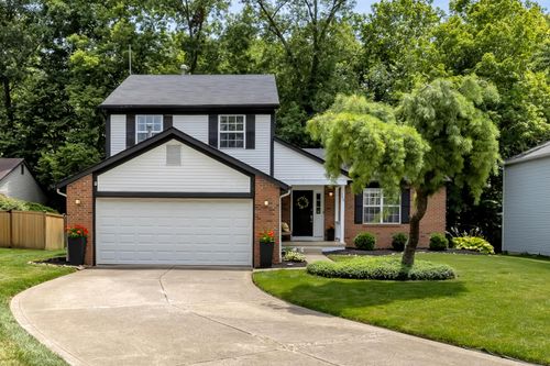 360 Doverwood Dr, Reynoldsburg, OH, 43068-1176 | Card Image