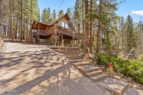 945 E Munds Canyon Rd, Munds Park, AZ, 86017-1267 | Card Image