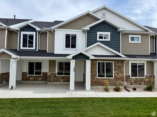 50-196 W Seasons Loop, Garden City, UT, 84028-7727 | Card Image
