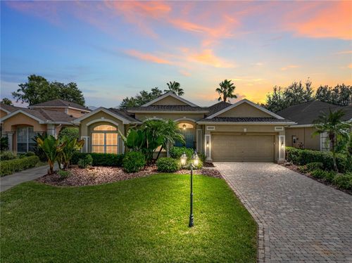 12508 Forest Highlands Dr, Dade City, FL, 33525-8271 | Card Image