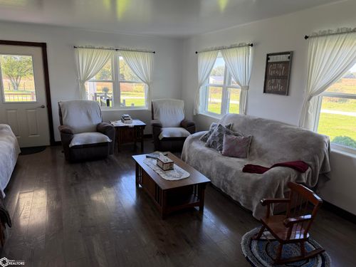 21190 Ridge Road, Keosauqua, IA, 52565 | Card Image