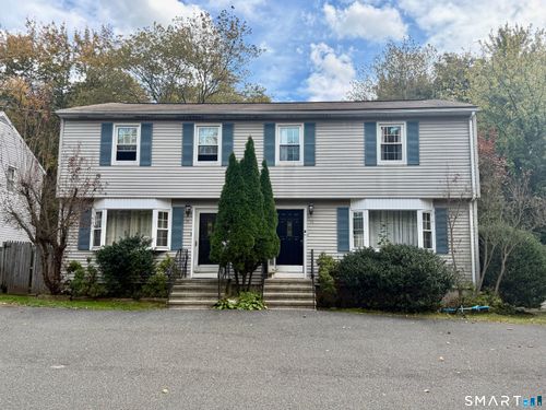 15 Juniper Rd, Bethel, CT, 06801-1812 | Card Image