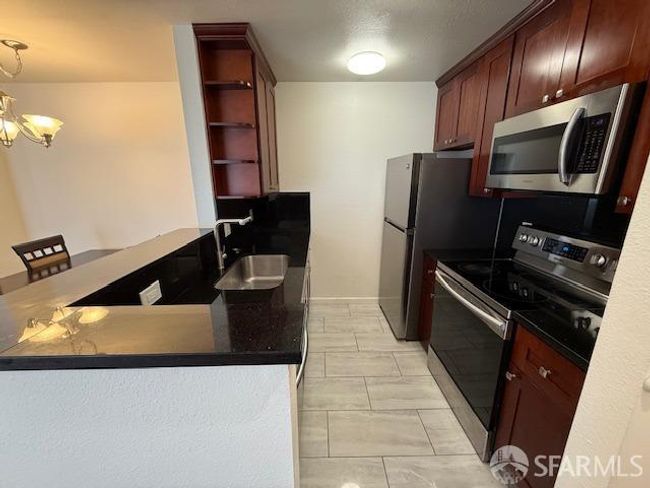 APT-306 - 397 Imperial Way, Condo with 2 bedrooms, 2 bathrooms and 1 parking in Daly City CA | Image 7