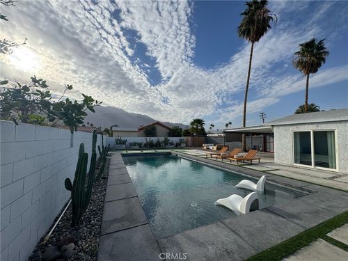 4011 E Camino San Simeon, Palm Springs, CA, 92264 | Card Image