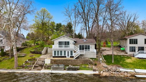 83 Ems B40a Ln, Leesburg, IN, 46538-9432 | Card Image