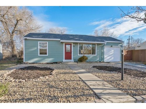 840 Kingston St, Aurora, CO, 80010-4106 | Card Image