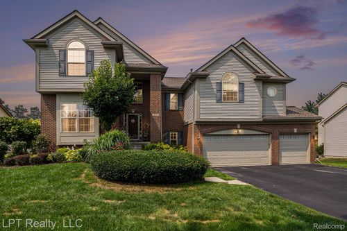 3172 Waldon Ridge Dr, Orion, MI, 48359-1339 | Card Image