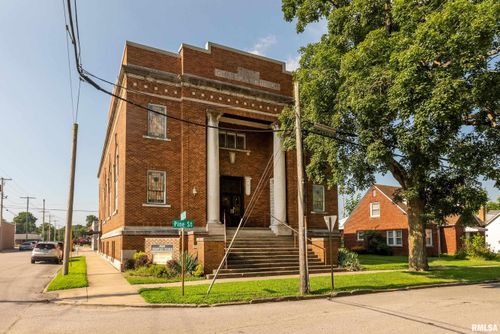 1501 Pine St, Murphysboro, IL, 62966-2054 | Card Image